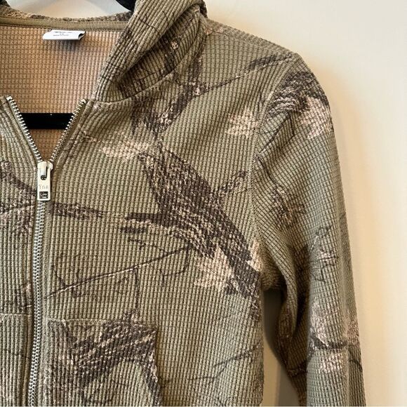 Aritzia-Tna Thermal Zip Hoodie In Pacific Forest - Picture 8 of 10